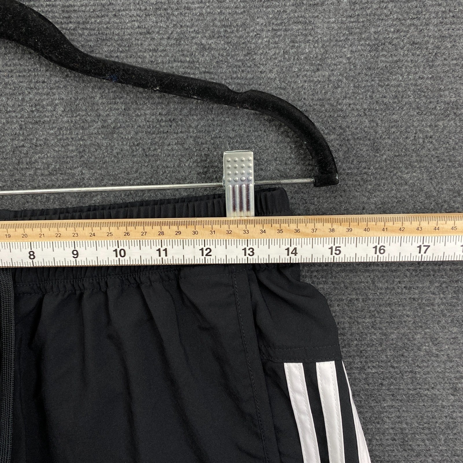 Product photograph [circular:8b266f755d864a13]