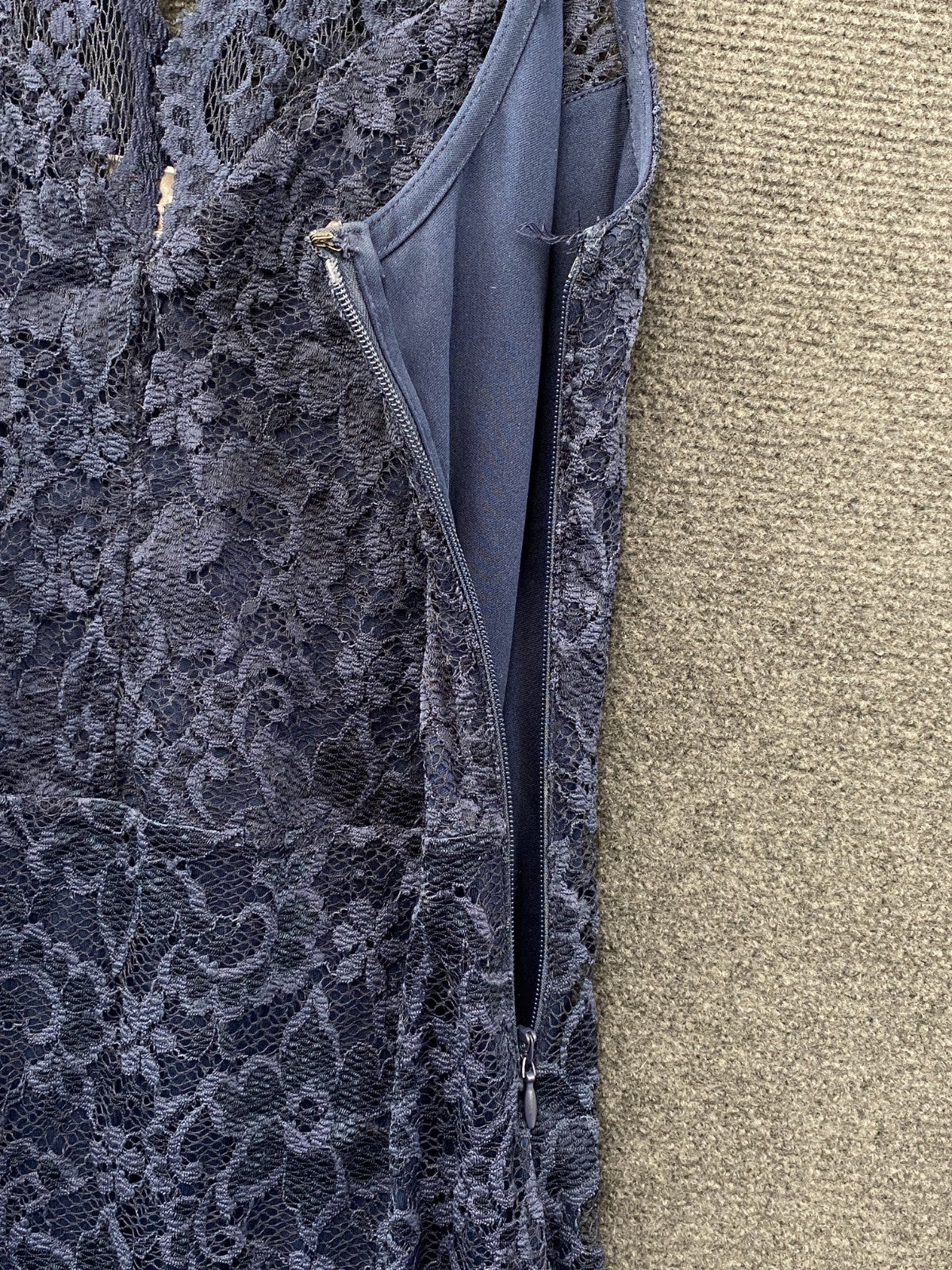 Product photograph [circular:56559d5bd17bc03f]