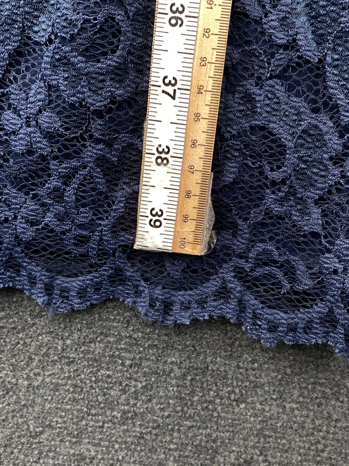 Product photograph [circular:639325655913dc06]