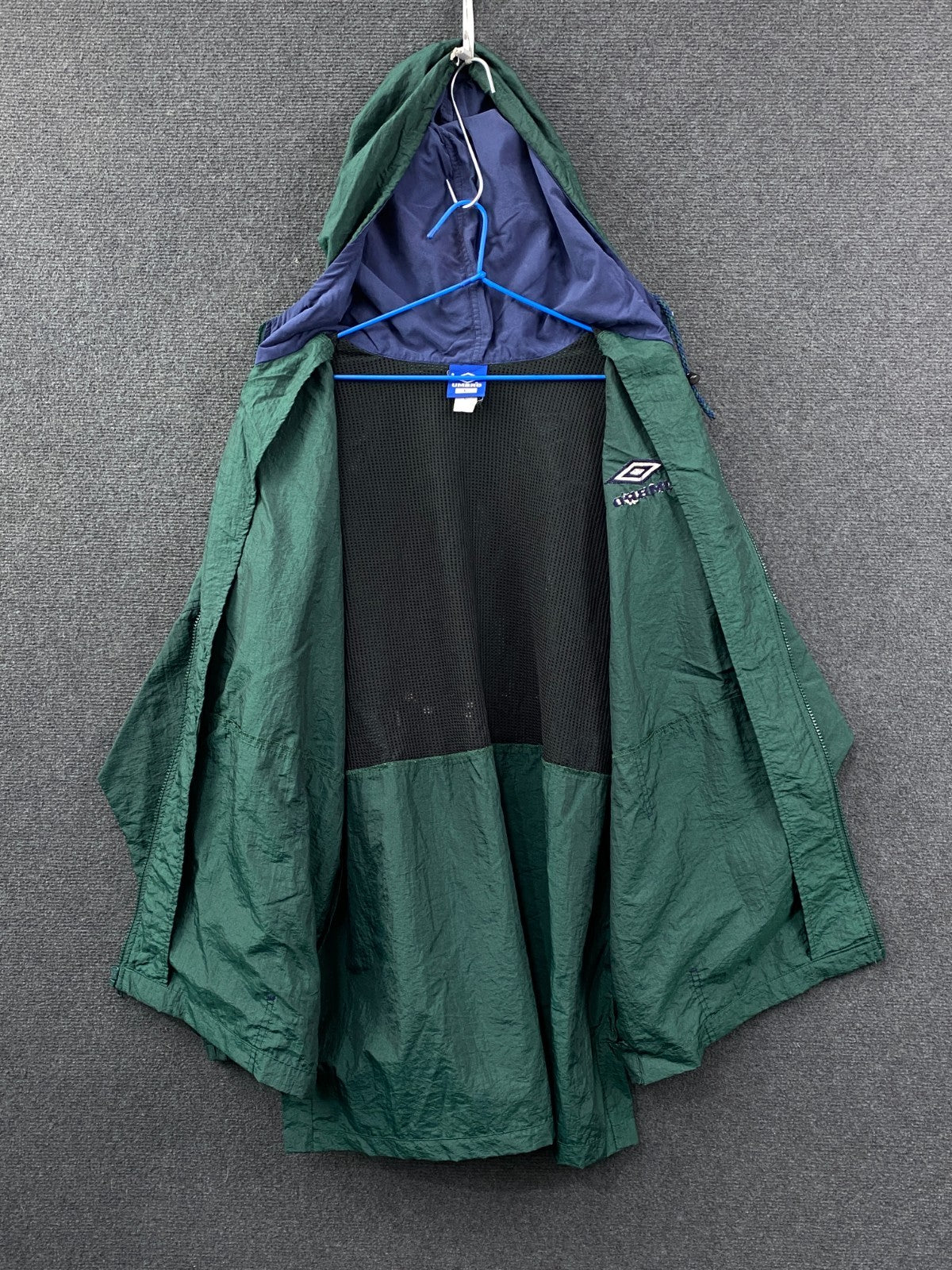 Product photograph [circular:751799b420281b73]