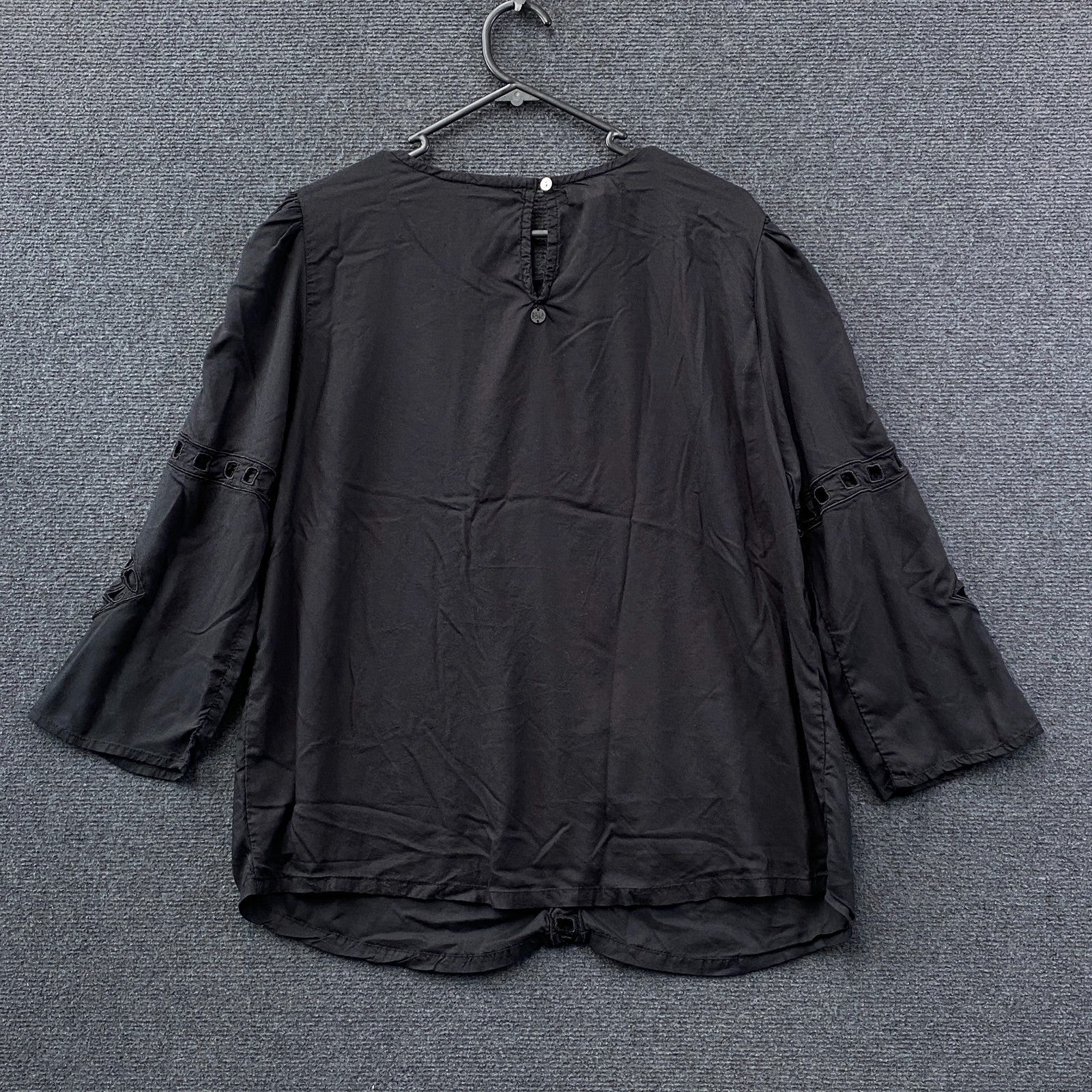 Product photograph [circular:edccaf5ad5a5c22a]