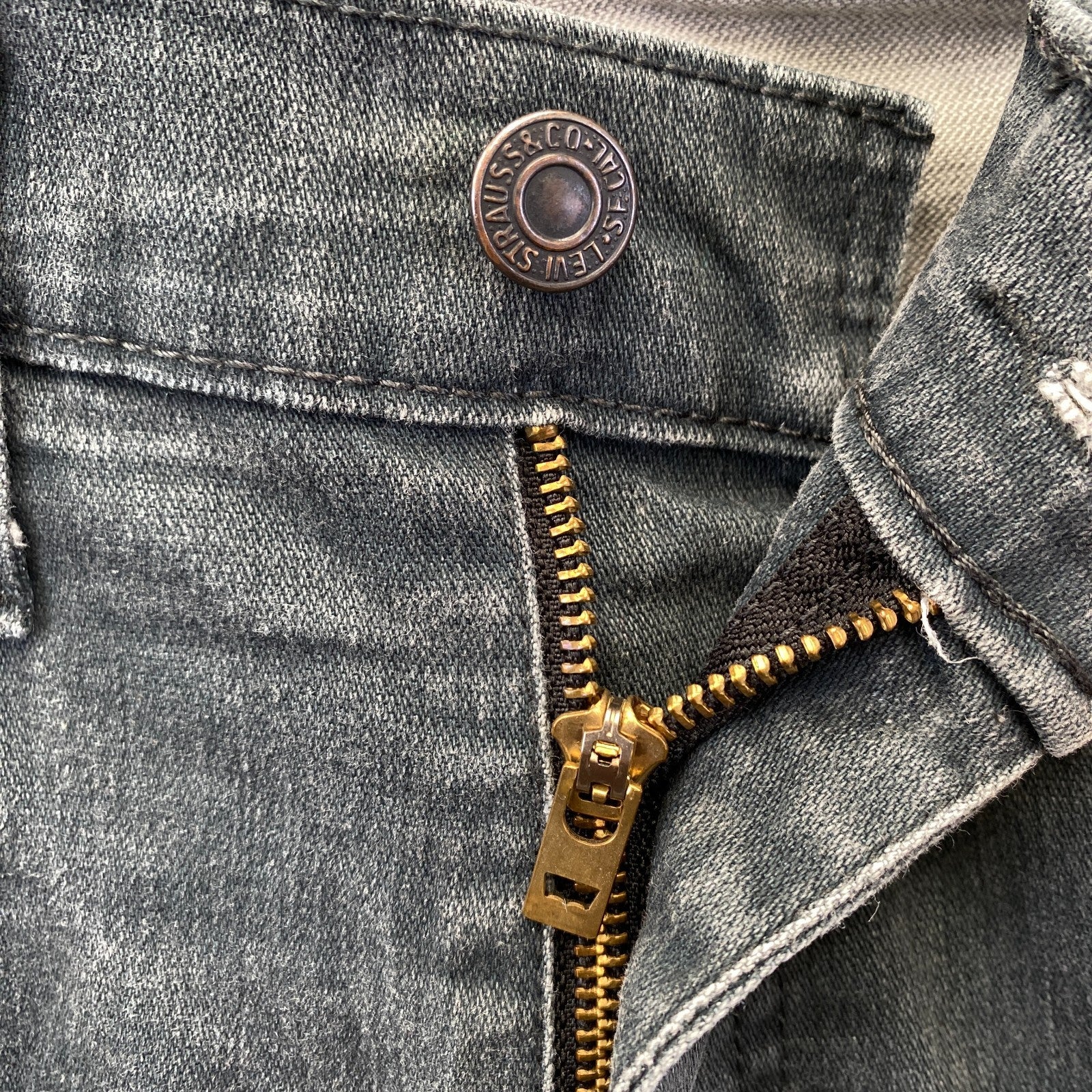 Product photograph [circular:9a0dadae19f89ba8]