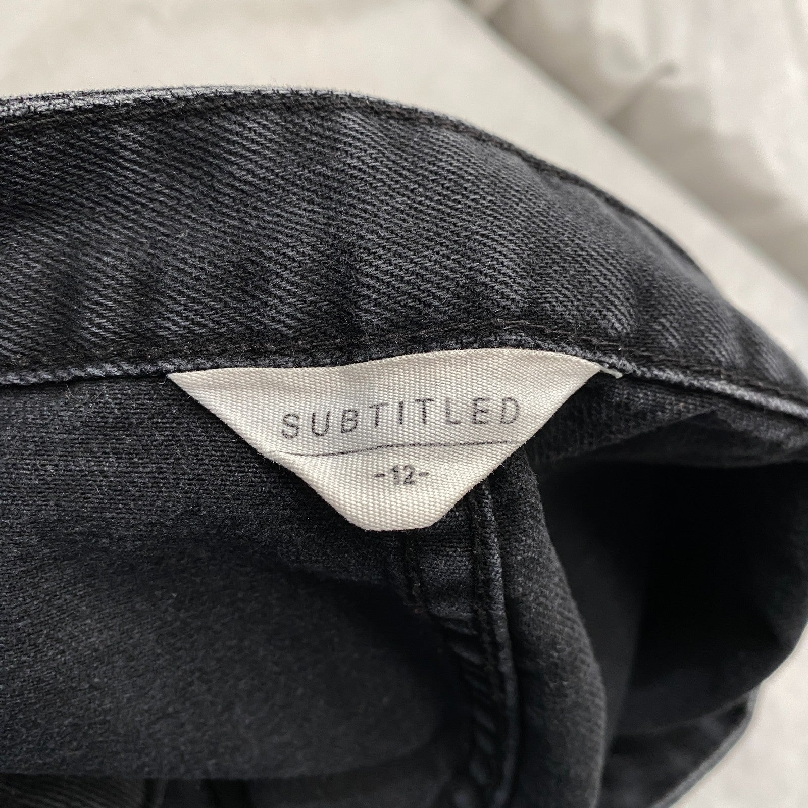 Product photograph [circular:e7d8c2f2469d4975]