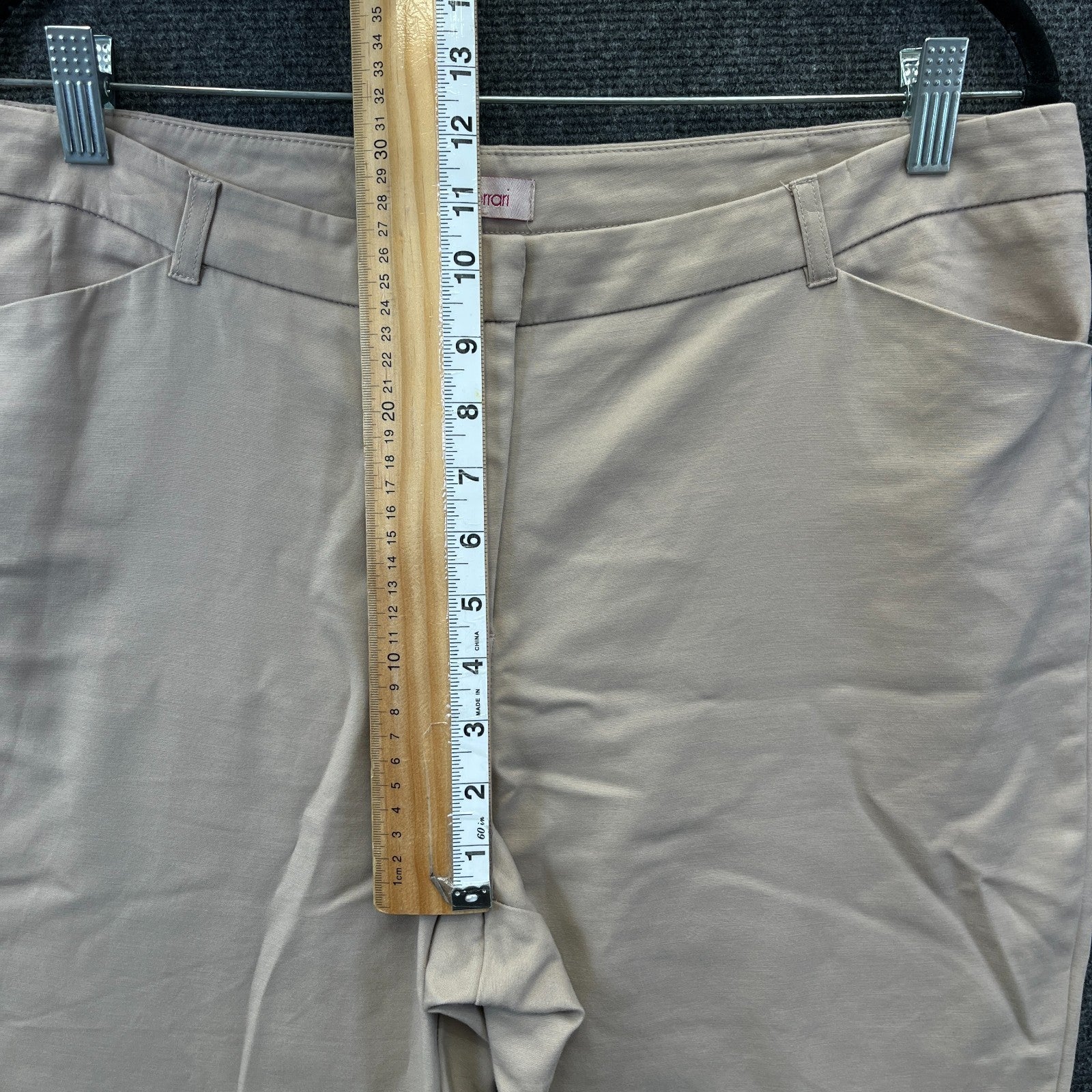 Product photograph [circular:cdb5ffd8592f1e2b]
