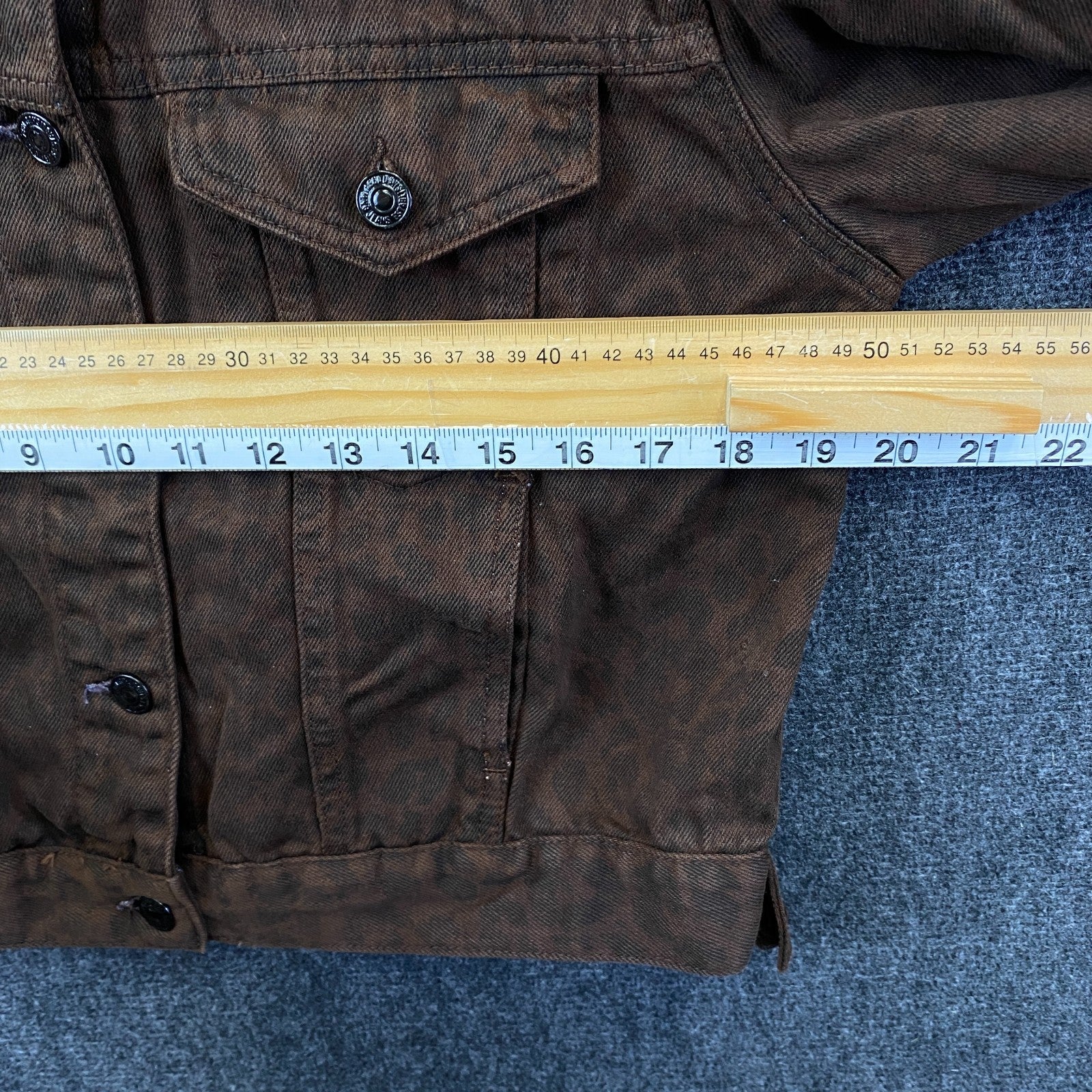 Product photograph [circular:9a7e2d39c8cee35e]