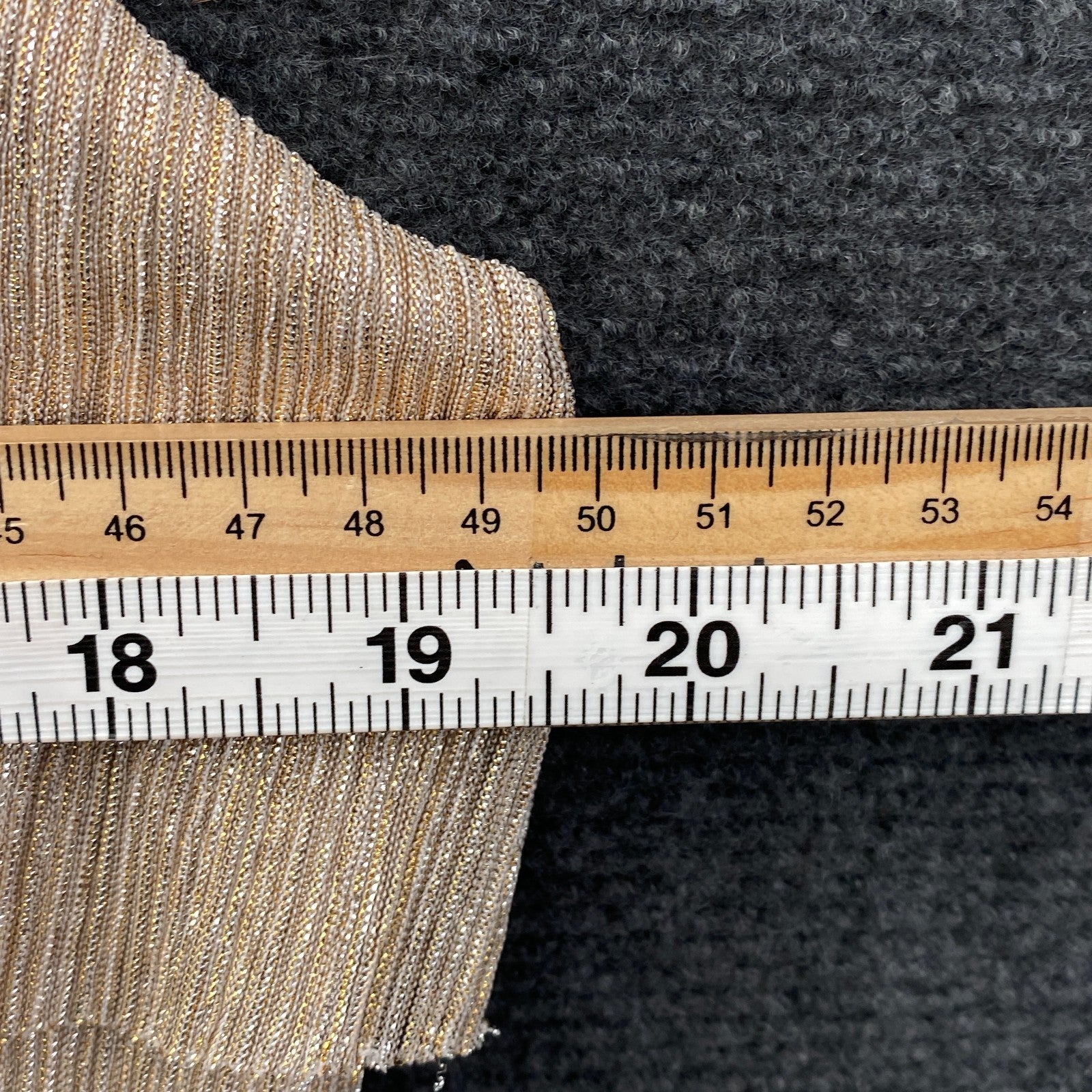 Product photograph [circular:33d2003f69ae5451]