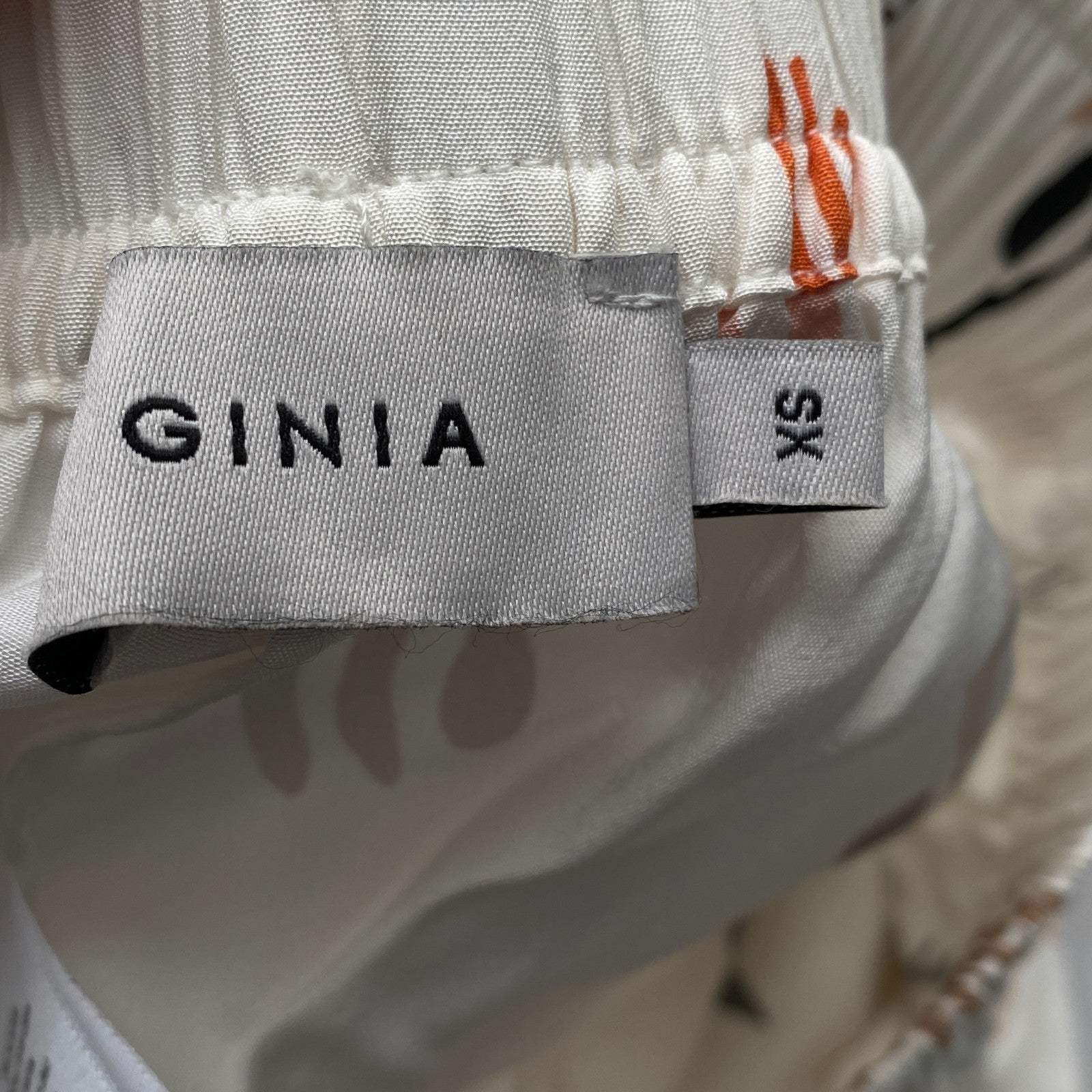 Product photograph [circular:76a076351735c10f]