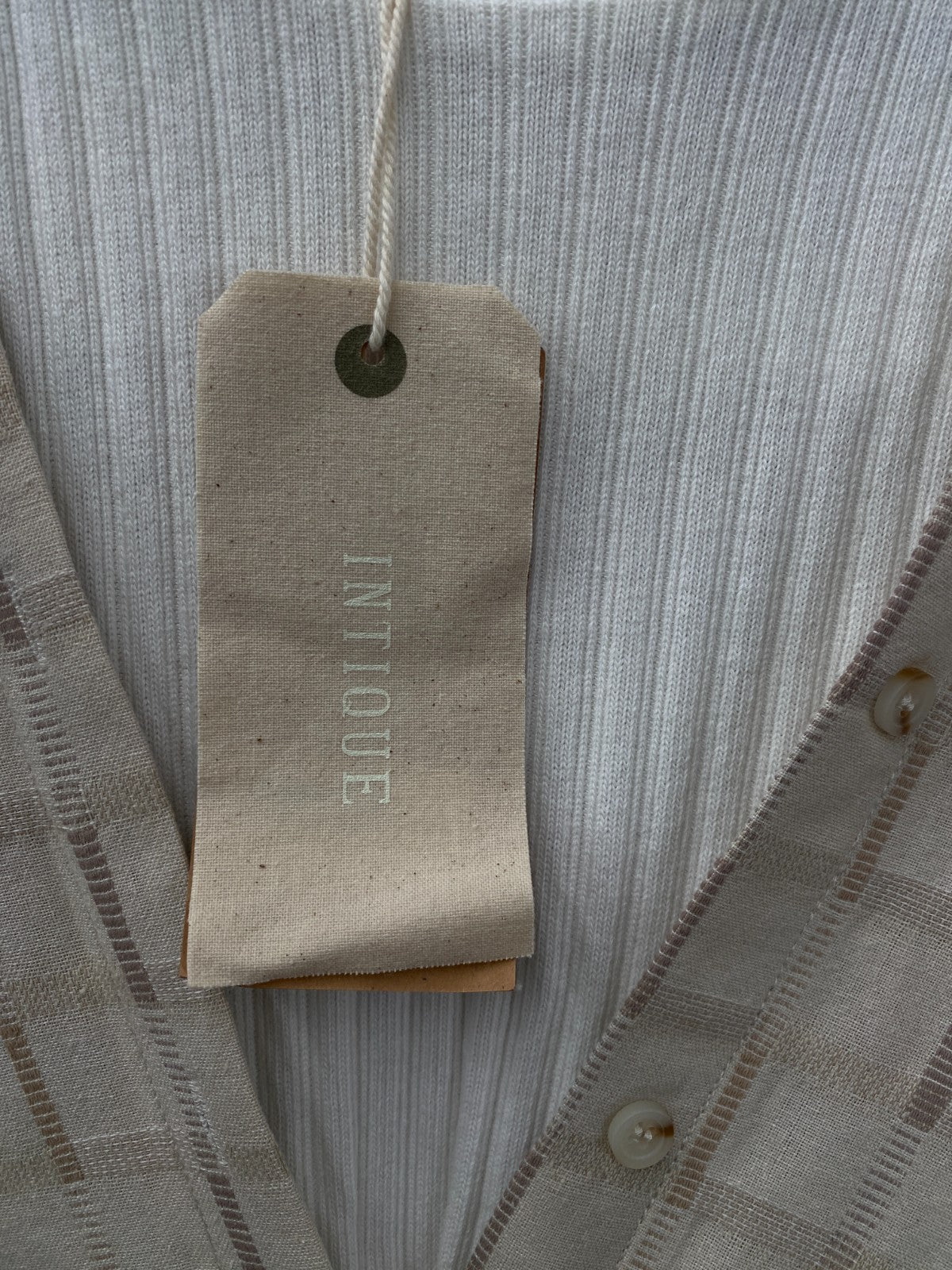 Product photograph [circular:fd19c8c9e875b0d8]