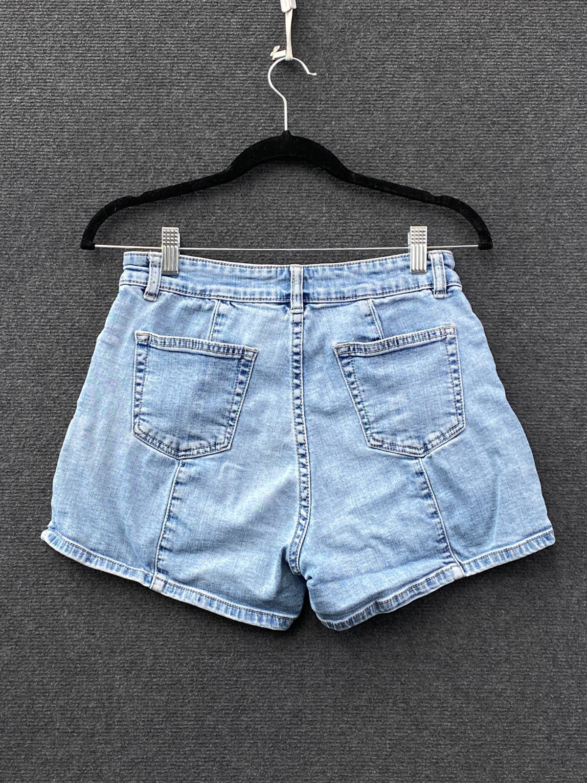 Product photograph [circular:c9c20734819d008d]