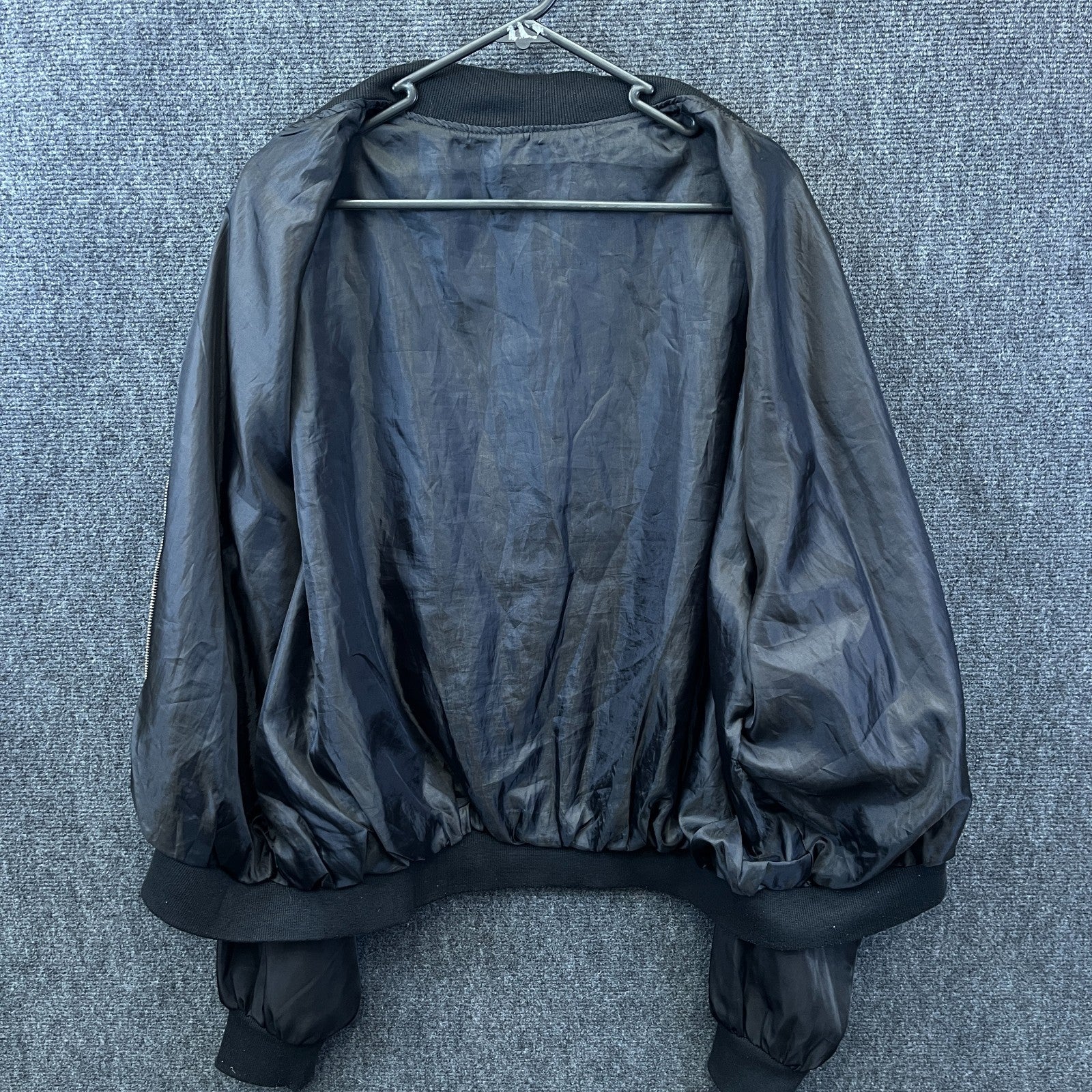 Product photograph [circular:f008f260809adfb3]