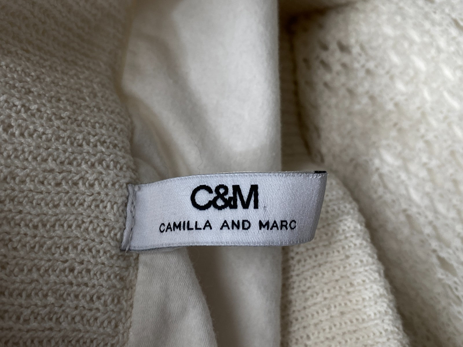Product photograph [circular:4774403518dc231b]