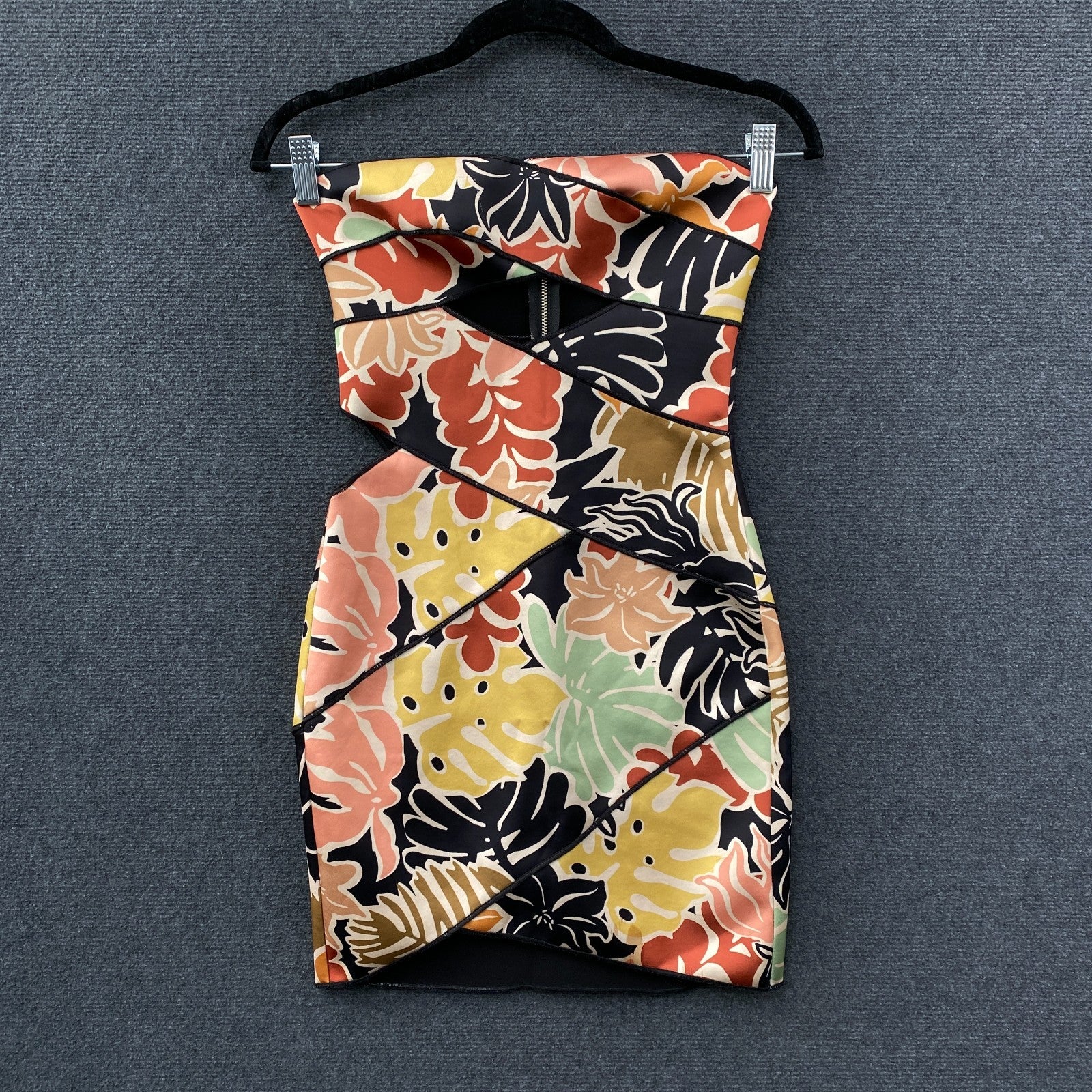 Product photograph [circular:3dc4997702102bd7]