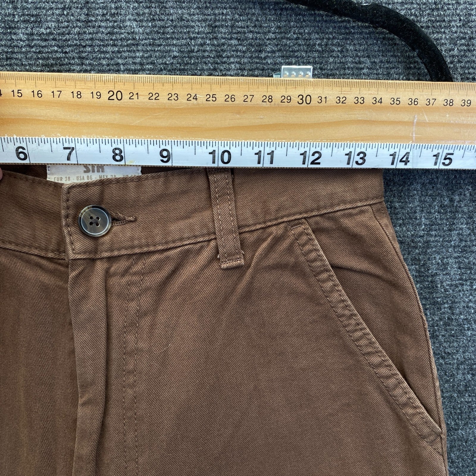 Product photograph [circular:597a738df91219b4]