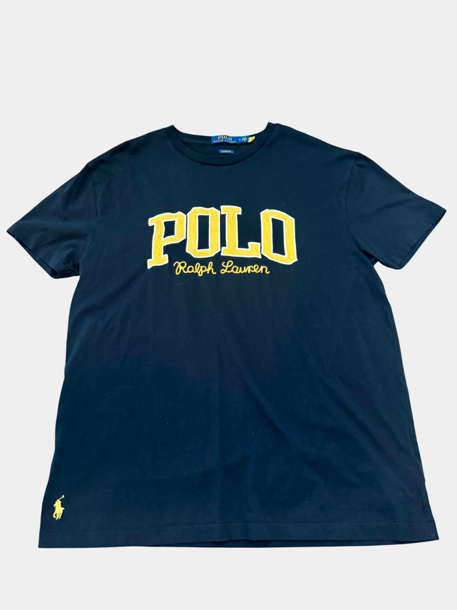 POLO RALPH LAUREN Black Polo Ralph Lauren t-shirt with yellow accents, Size M