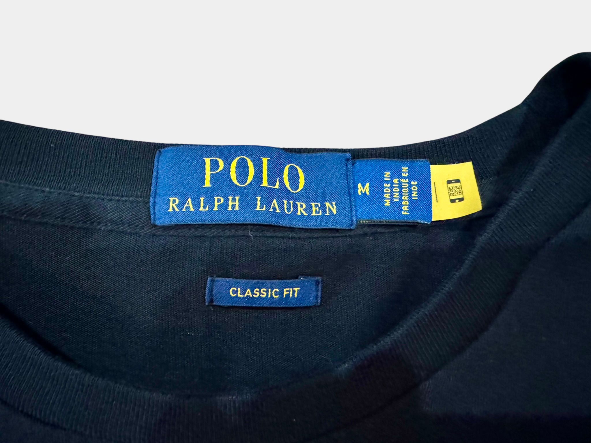 POLO RALPH LAUREN Black Polo Ralph Lauren t-shirt with yellow accents, Size M