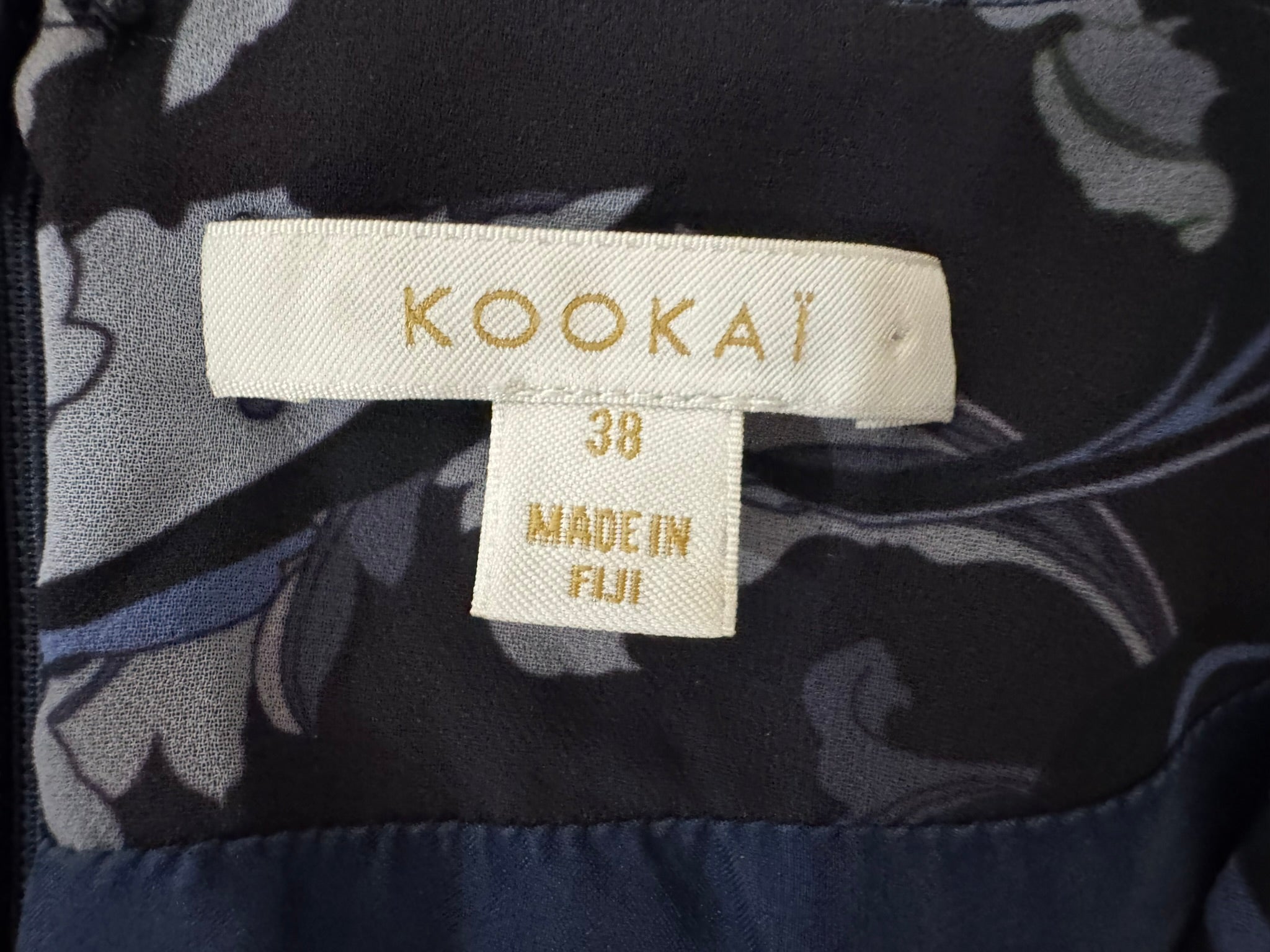KOOKAI Blue and Navy Peacock Print Romper Size 38 (10)
