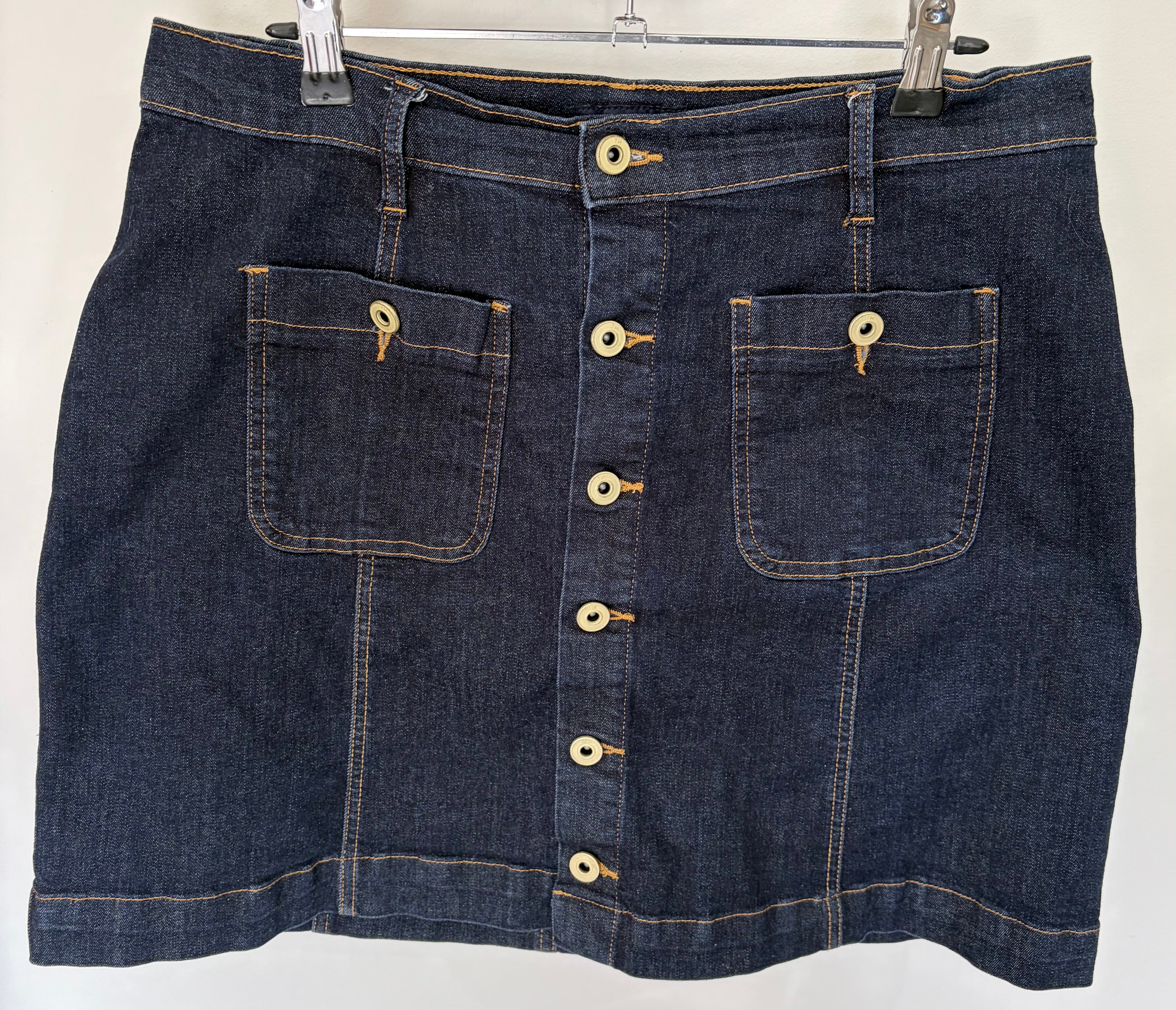 Tommy Hilfiger denim mini skirt Size AU 12