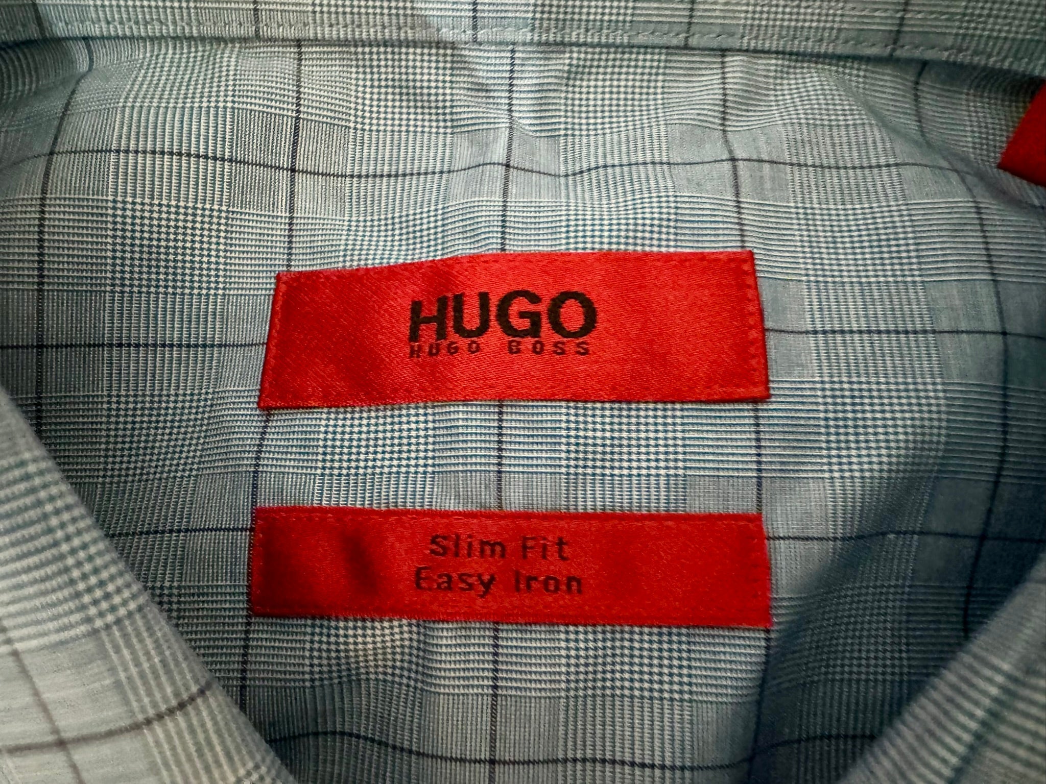 HUGO BOSS Sky Blue Plaid Long Sleeve Button Up Shirt Size 40