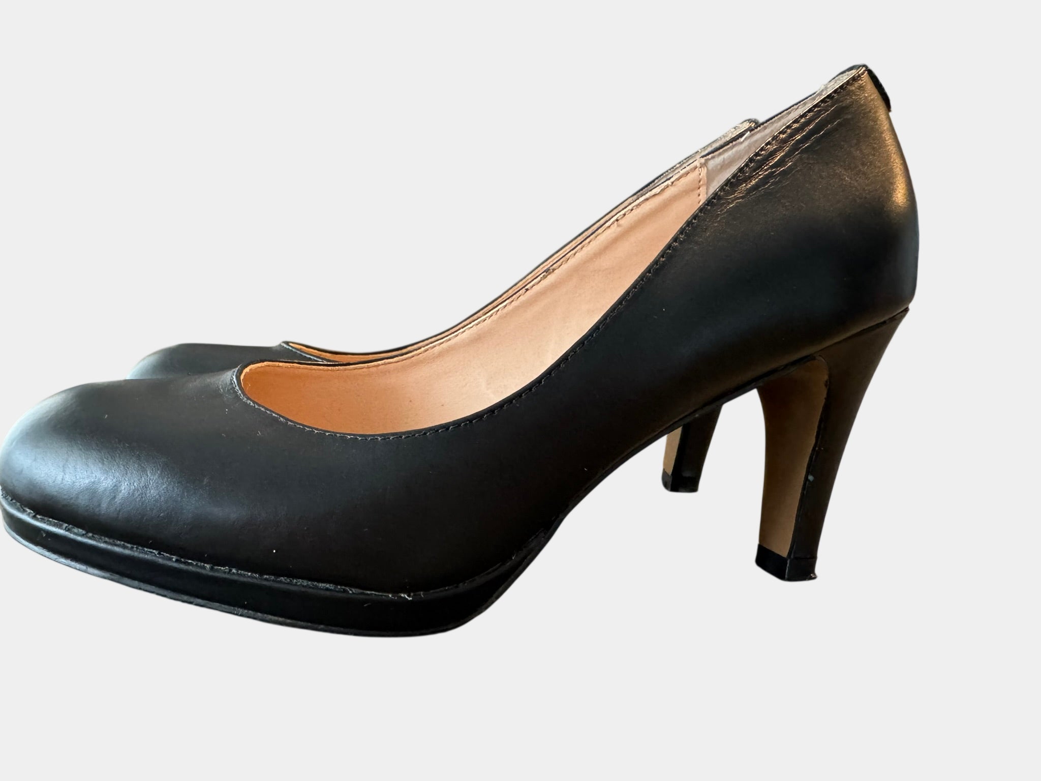 BASQUE Black Pumps Size 37.5 (6.5)
