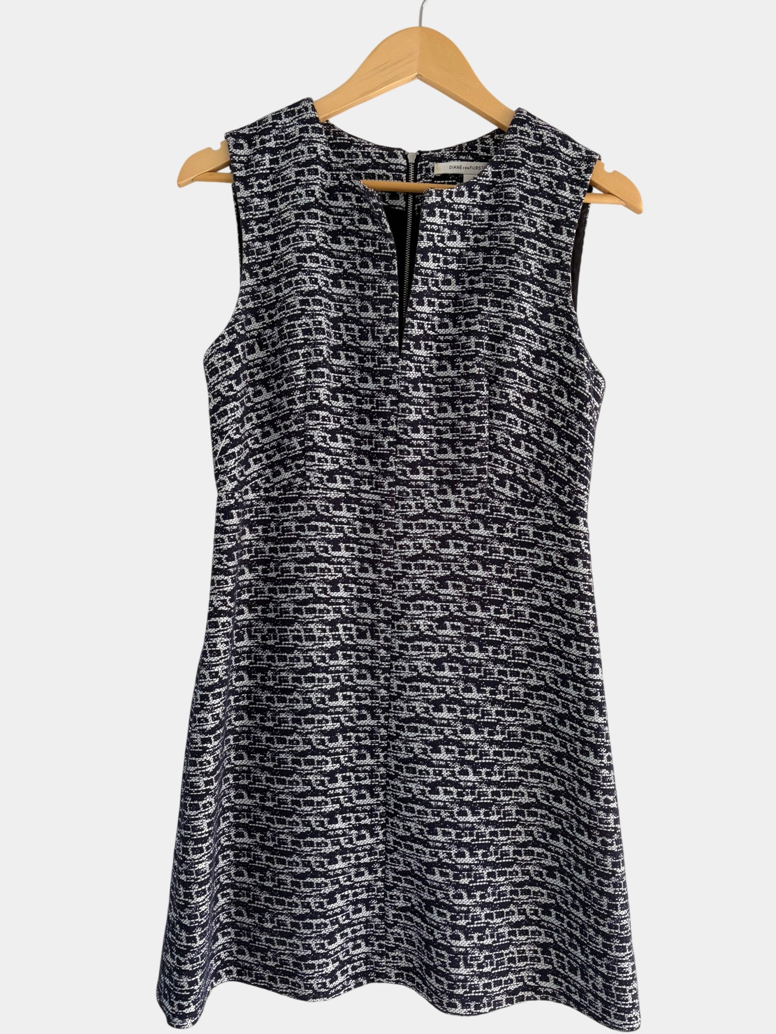 DVF Blue and White Fit-and-Flare Mini Dress — Size 6