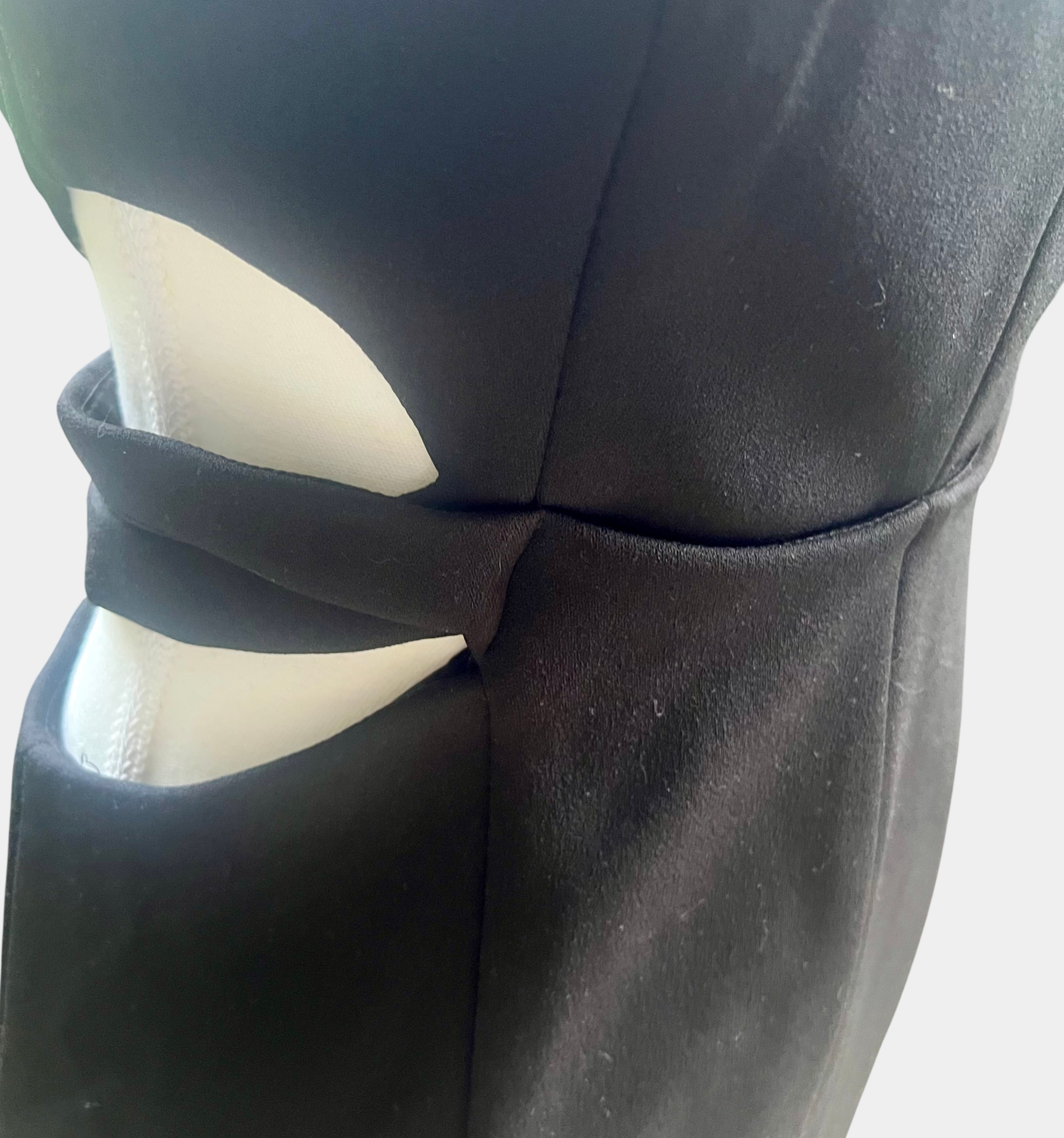 First MSE Saige Bonded Midi Dress Black NWT Size M Sculpting