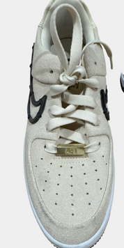 NIKE AIR FORCE 1 Low '07' Trainers in Cream & Black Size 6.5 Women's