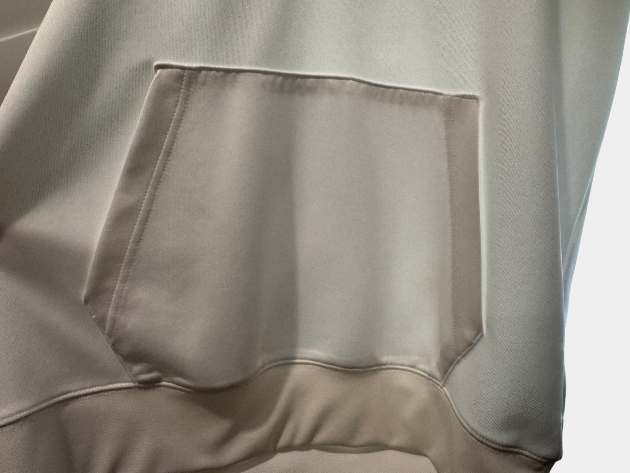 NIKE Men's White Logo Sweater Size M