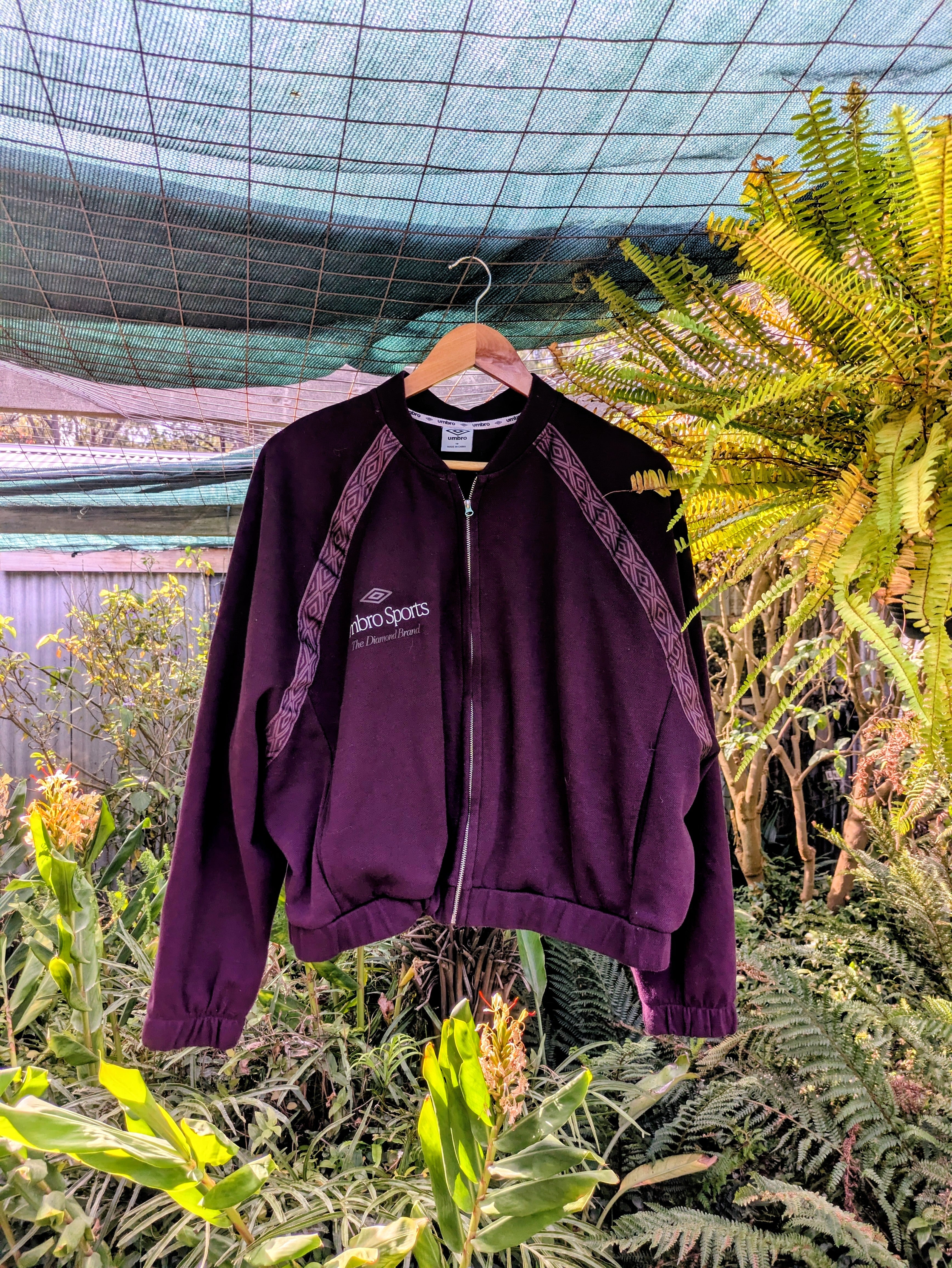 Retro purple Umbro Sports Burgundy track jacket - Size 18