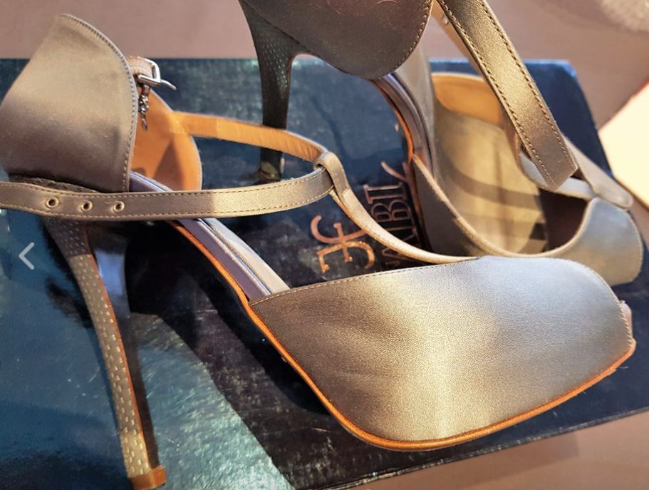 Fabi satin / leather peep-toe heels